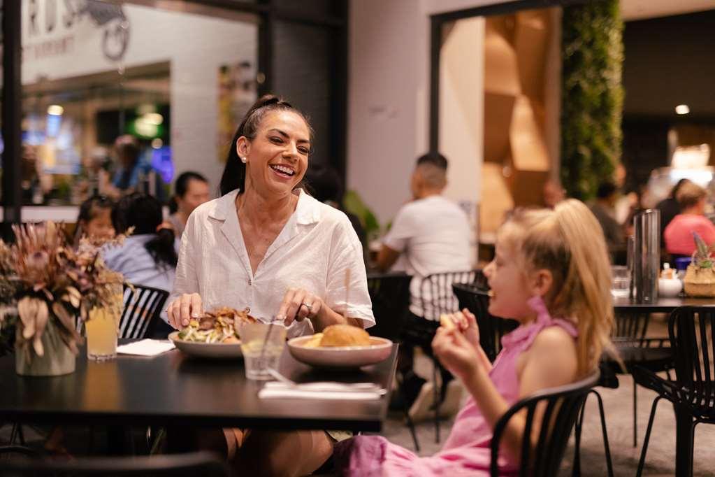 H On Mitchell Apartment Hotel Darwin Restaurang bild