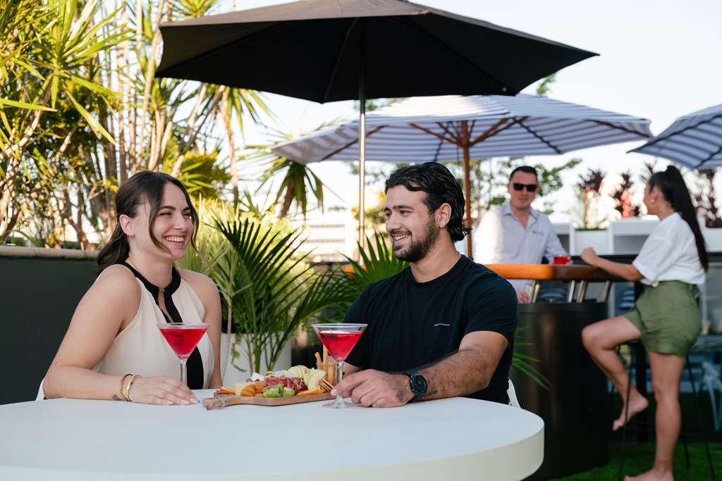 H On Mitchell Apartment Hotel Darwin Restaurang bild