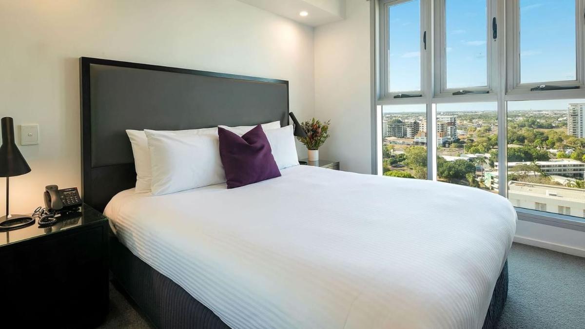 H On Mitchell Apartment Hotel Darwin Exteriör bild
